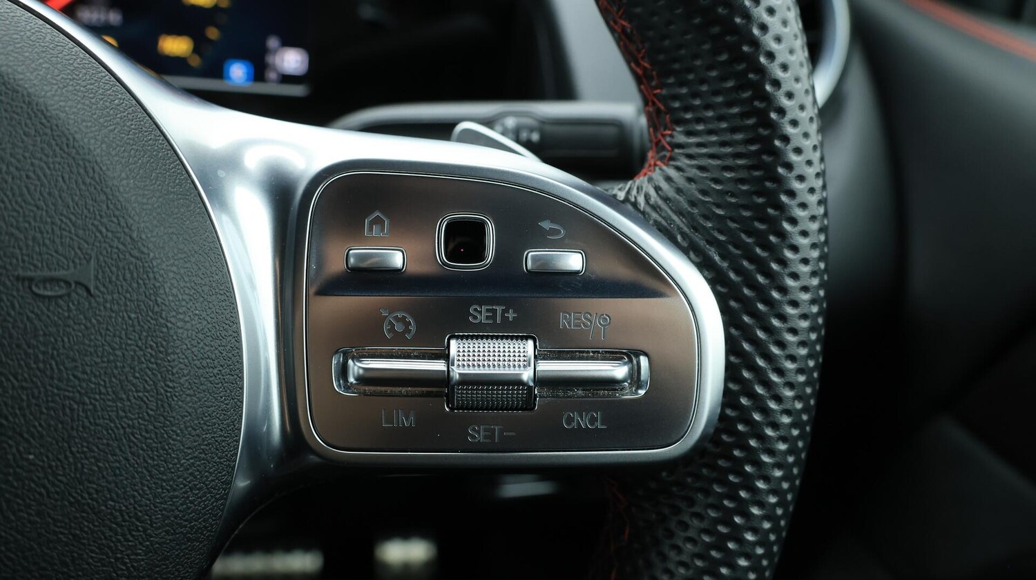 Used Mercedes-Benz GLB 2022 for sale - 76239429: Photo 28