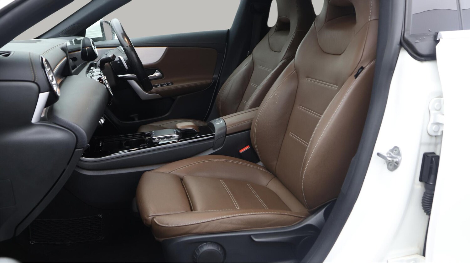 Used Mercedes-Benz CLA 2020 for sale - 76380589: Photo 14