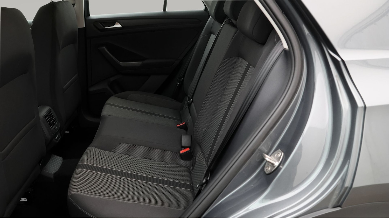 Used Volkswagen T-Roc 2022 for sale - 77662662: Photo 16