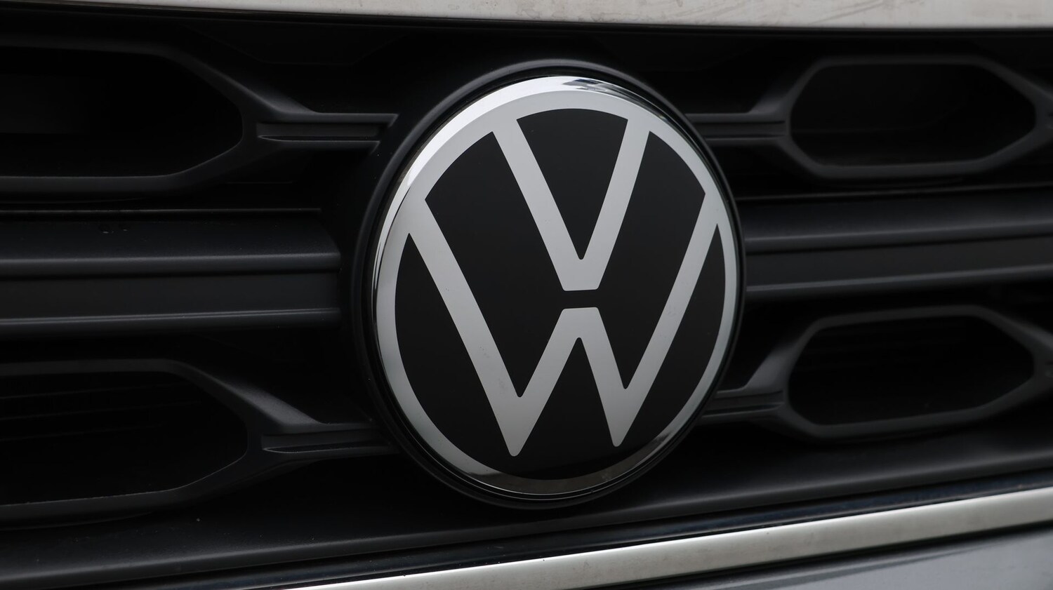 Used Volkswagen T-Roc 2022 for sale - 77662662: Photo 26