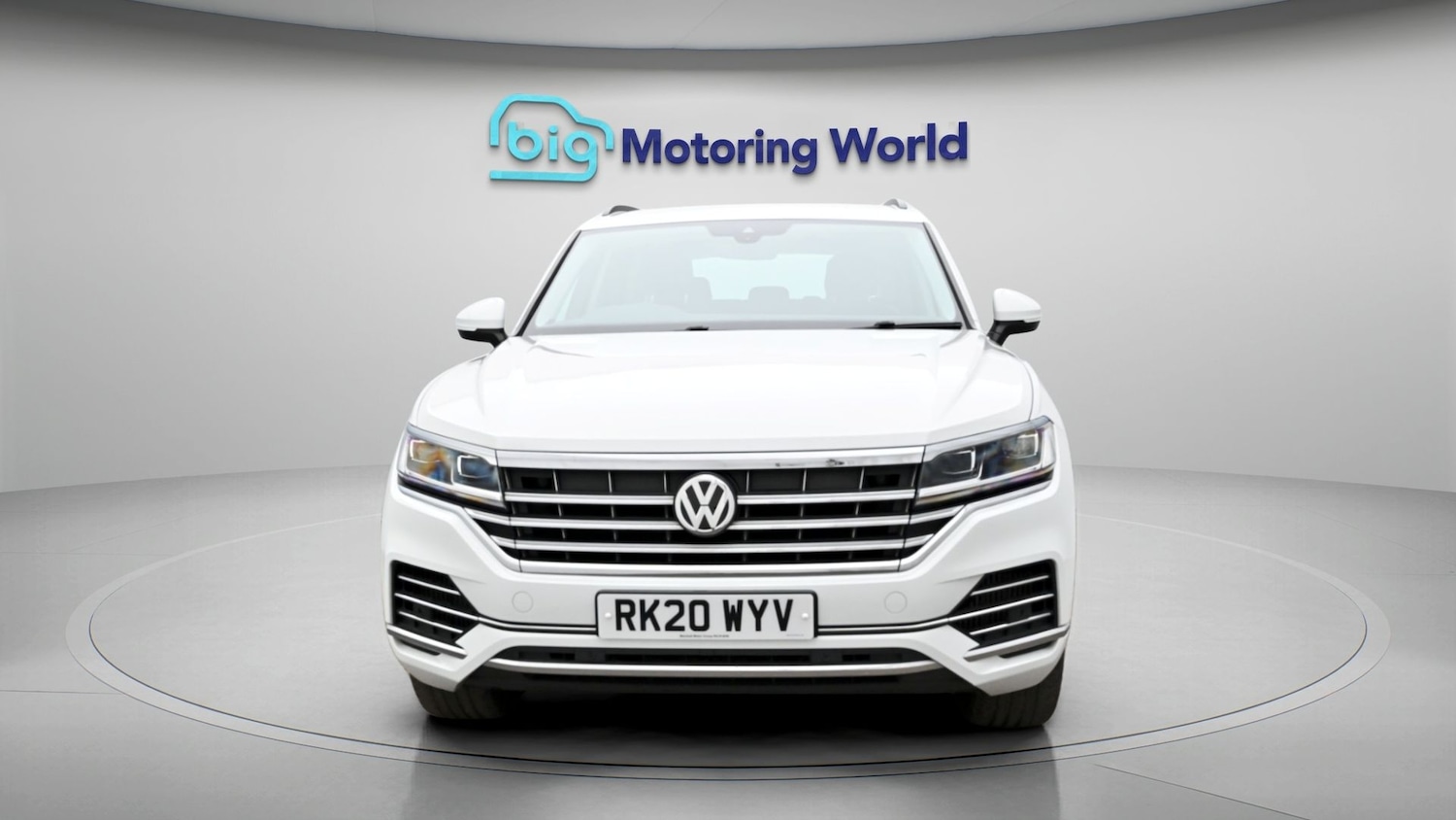 Used Volkswagen Touareg 2020 for sale - 77932832: Photo 2