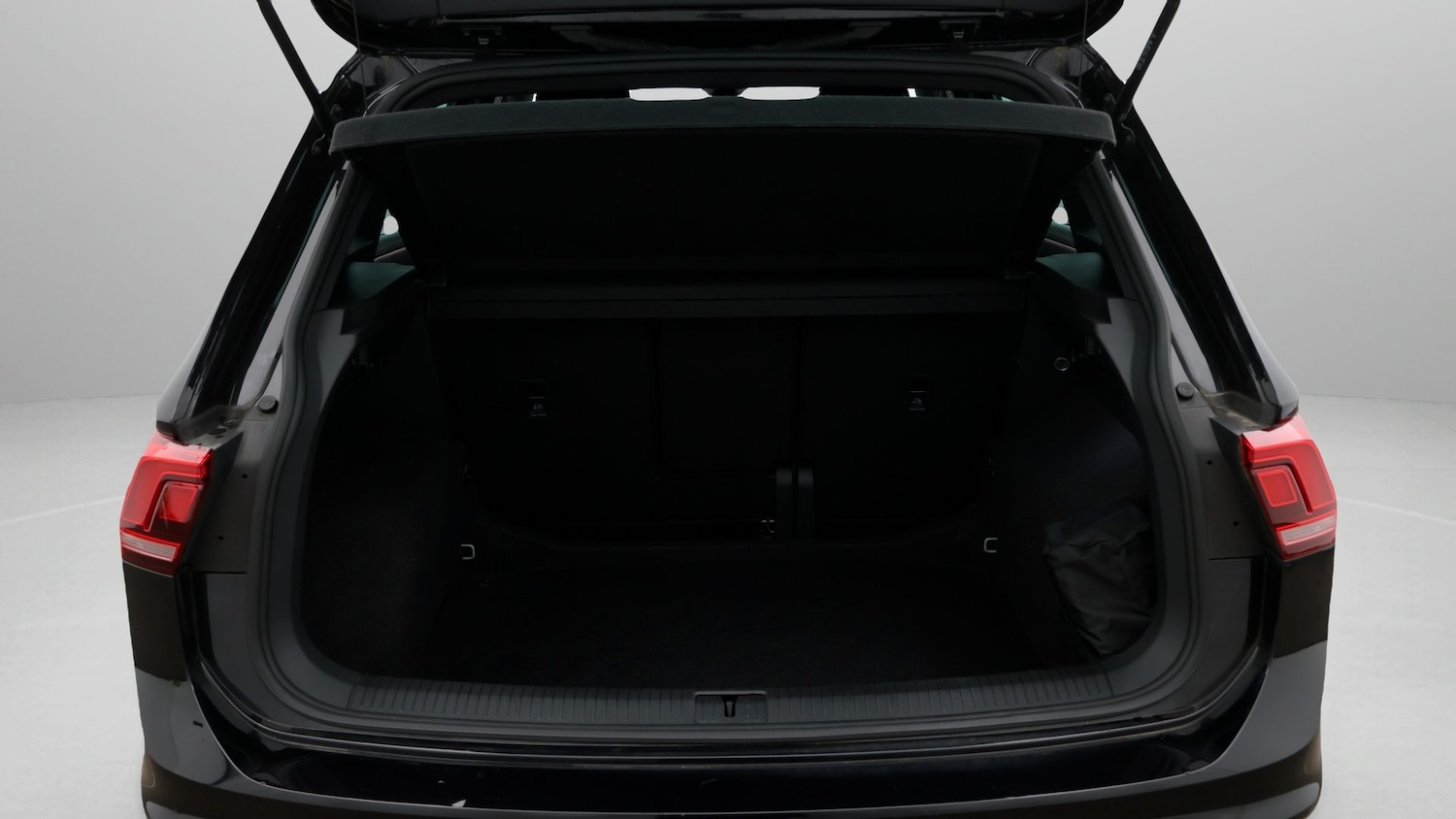 Used Volkswagen Tiguan 2022 for sale - 77846601: Photo 17