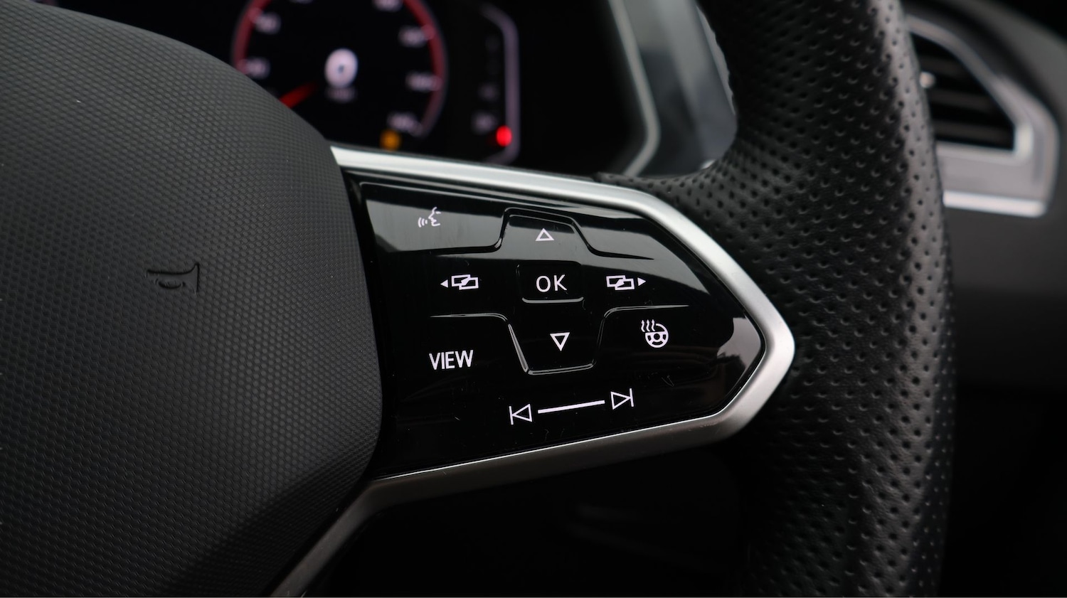 Used Volkswagen Tiguan 2022 for sale - 77846601: Photo 25