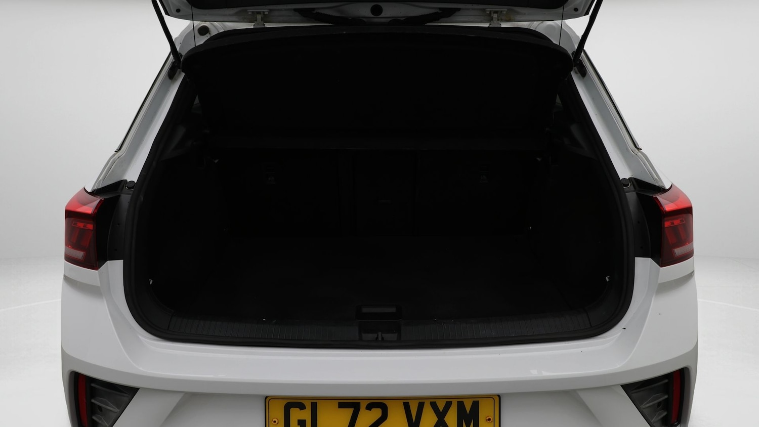 Used Volkswagen T-Roc 2023 for sale - 77432769: Photo 17