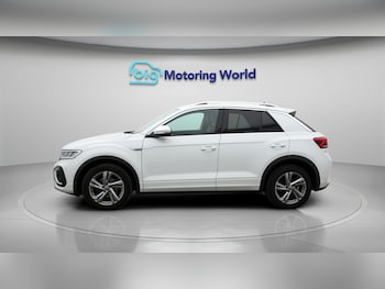 Used Volkswagen T-Roc 2023 for sale - 77432769: Photo