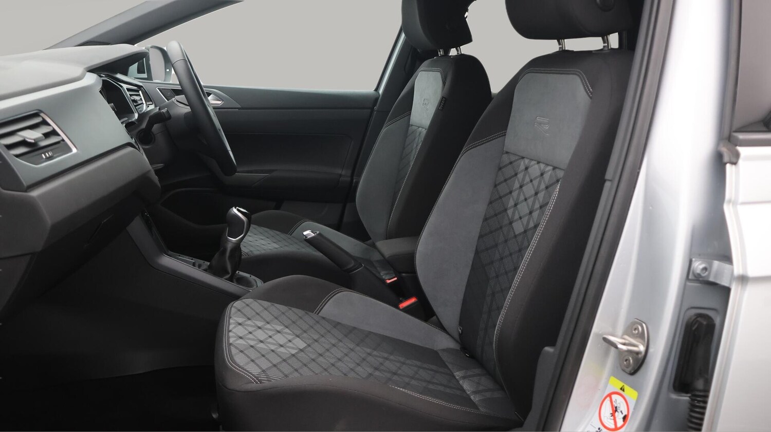 Used Volkswagen Taigo 2023 for sale - 76584399: Photo 15