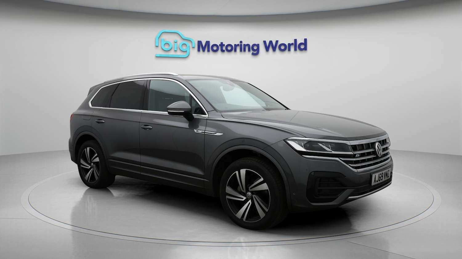 Used Volkswagen Touareg 2019 for sale - 76485947: Photo 2