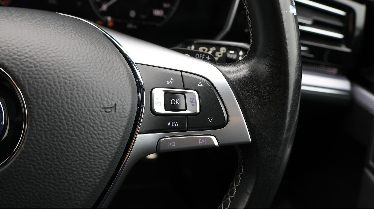 Used Volkswagen Touareg 2019 for sale - 76485947: Photo 26