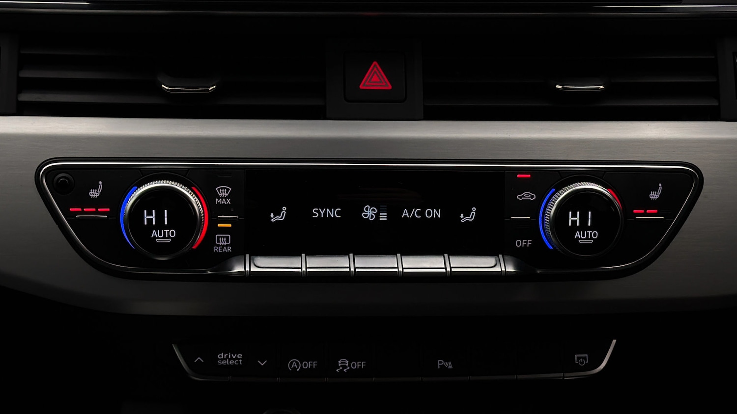 Used Audi A4 2023 for sale - 77776489: Photo 11