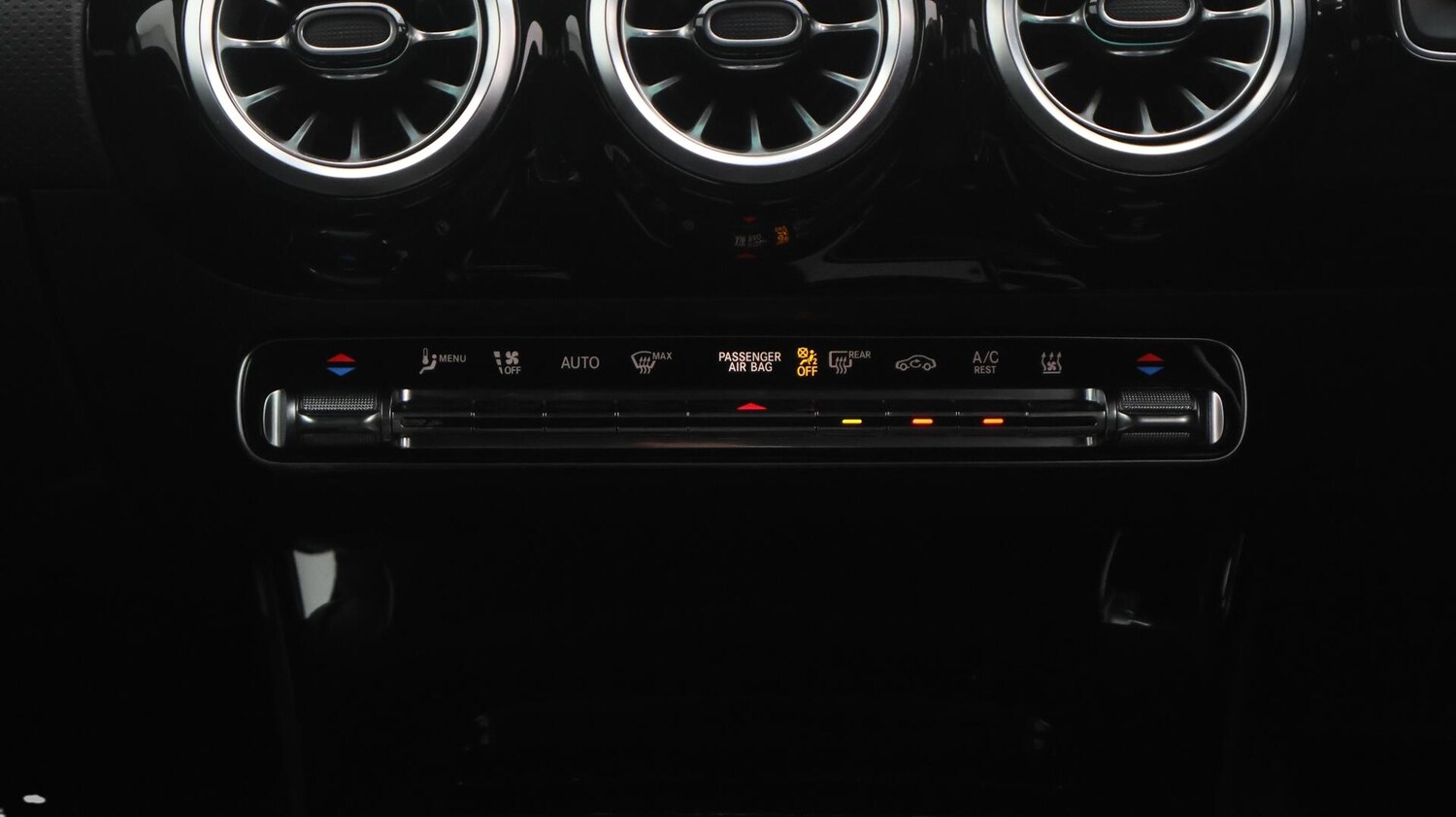 Used Mercedes-Benz A-Class 2021 for sale - 76644821: Photo 13