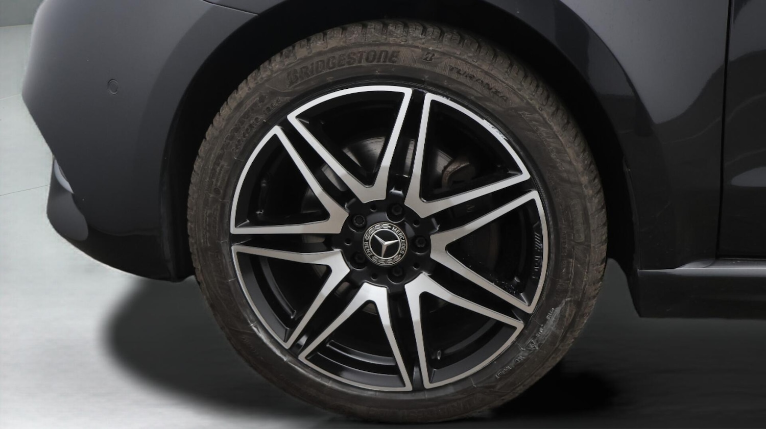 Used Mercedes-Benz V-Class 2023 for sale - 76424177: Photo 19