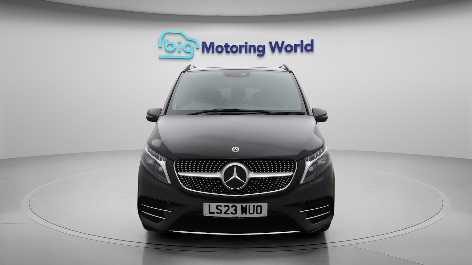 Used Mercedes-Benz V-Class 2023 for sale - 76424177: Photo 3