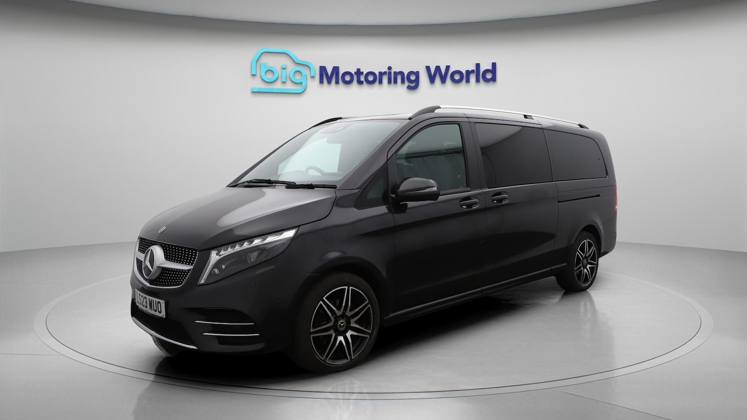 Used Mercedes-Benz V-Class 2023 for sale - 76424177: Photo 4