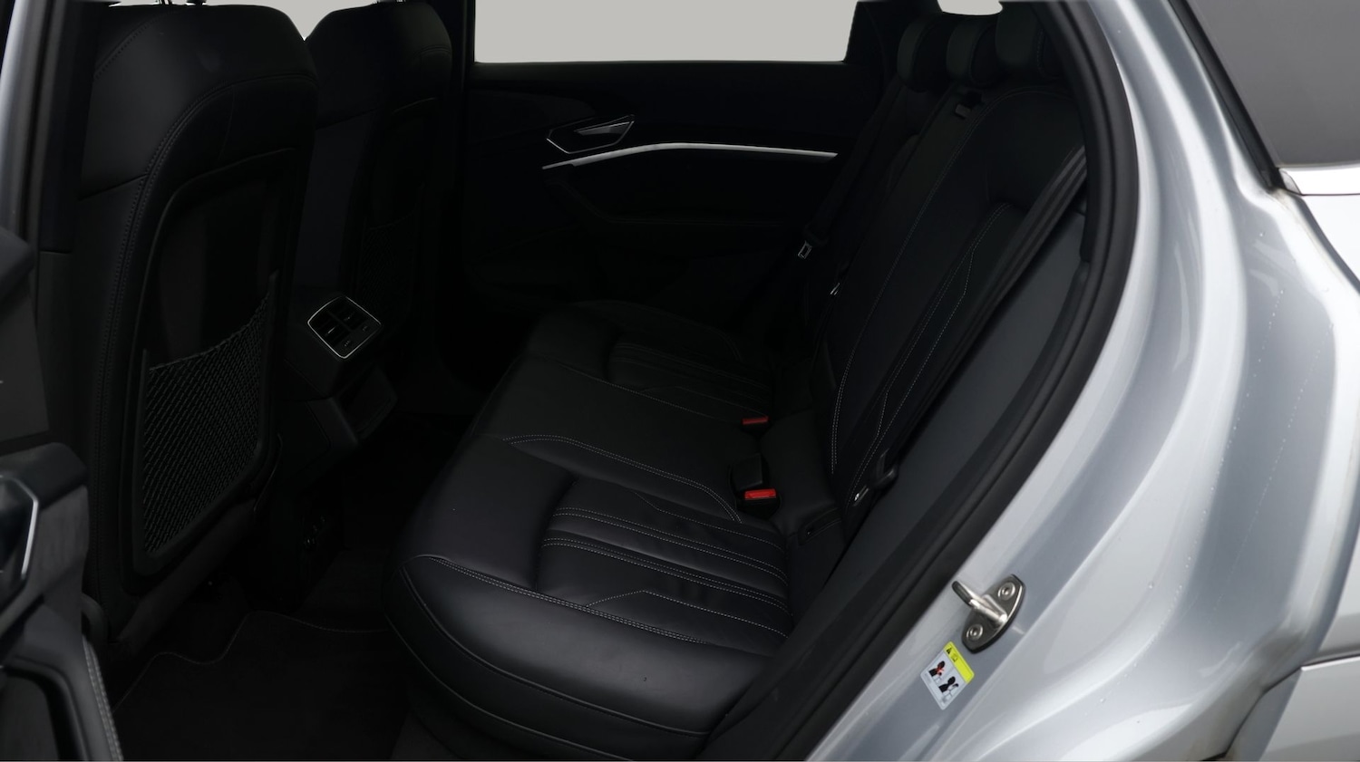 Used Audi e-tron 2022 for sale - 77990430: Photo 16