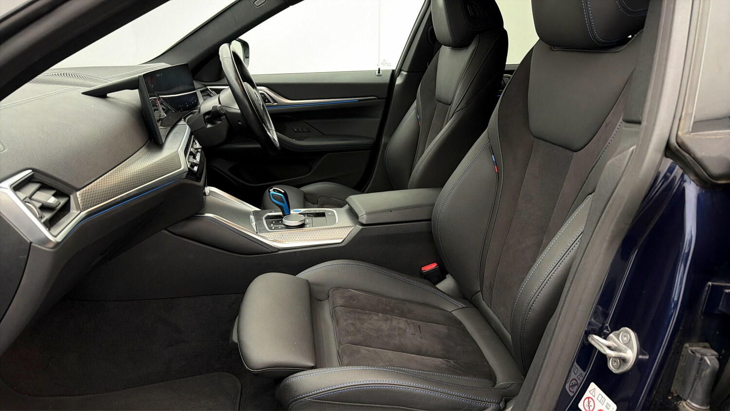 Used BMW i4 2023 for sale - 78091260: Photo 13