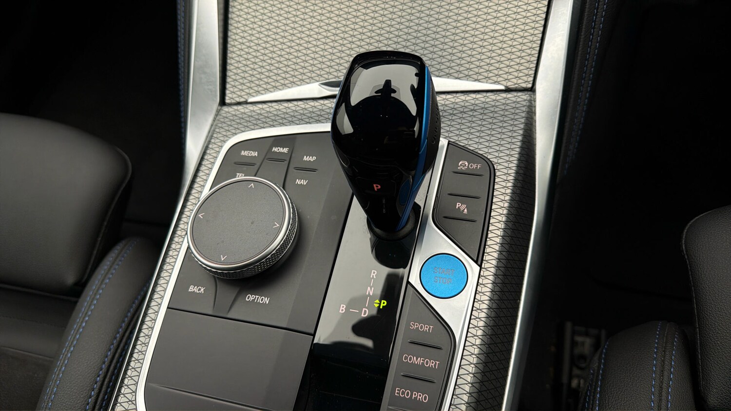 Used BMW i4 2023 for sale - 78091260: Photo 24