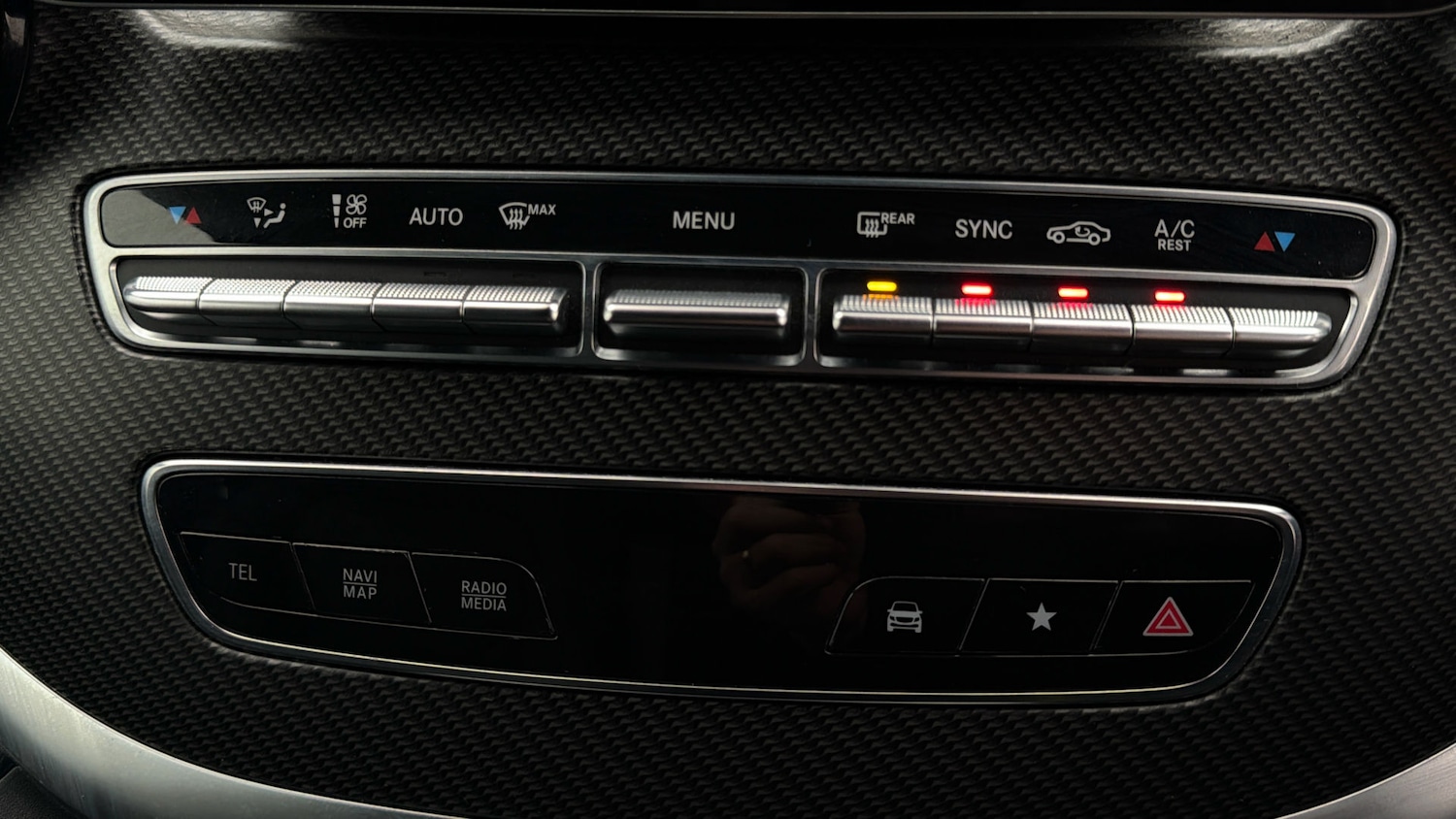 Used Mercedes-Benz V-Class 2023 for sale - 78027589: Photo 11