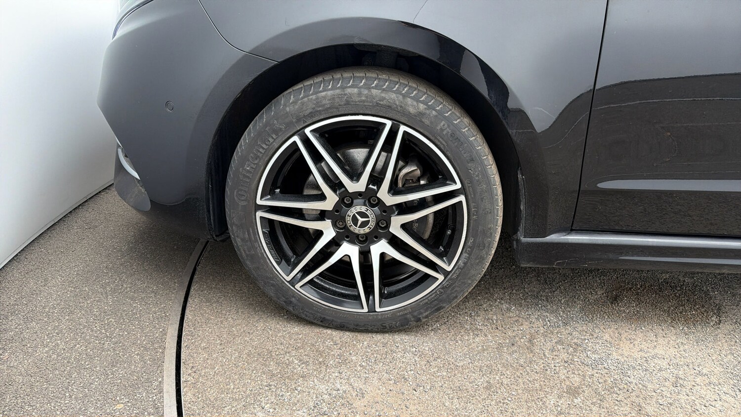 Used Mercedes-Benz V-Class 2023 for sale - 78027589: Photo 17