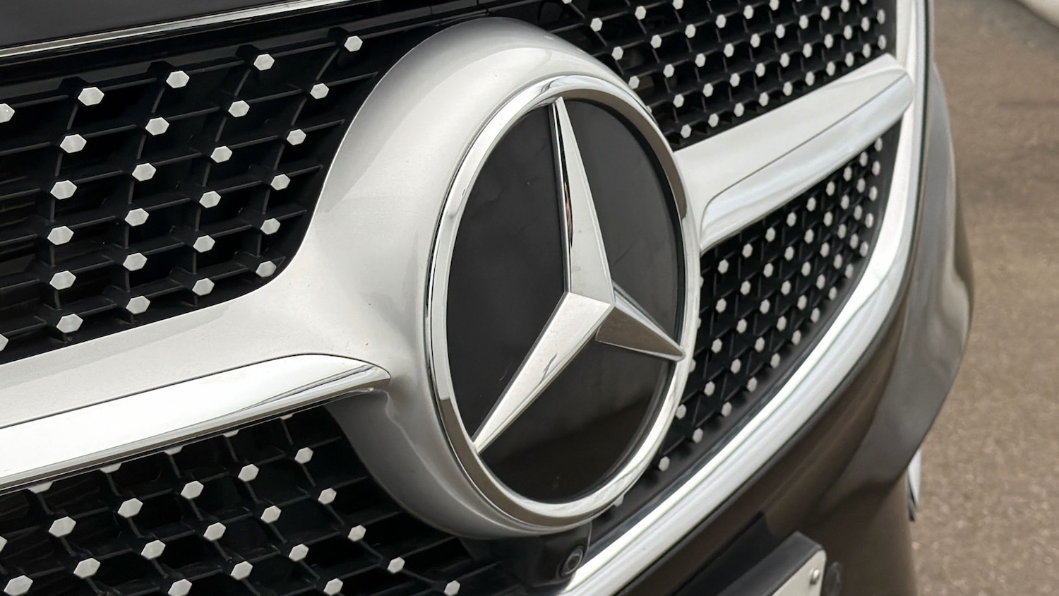 Used Mercedes-Benz V-Class 2023 for sale - 78027589: Photo 22