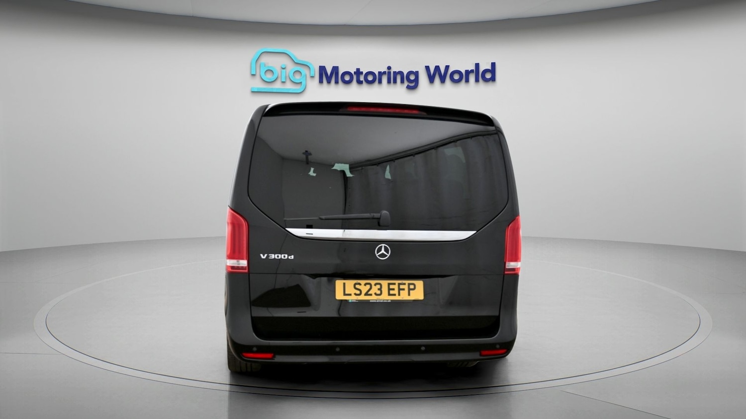 Used Mercedes-Benz V-Class 2023 for sale - 78027589: Photo 6