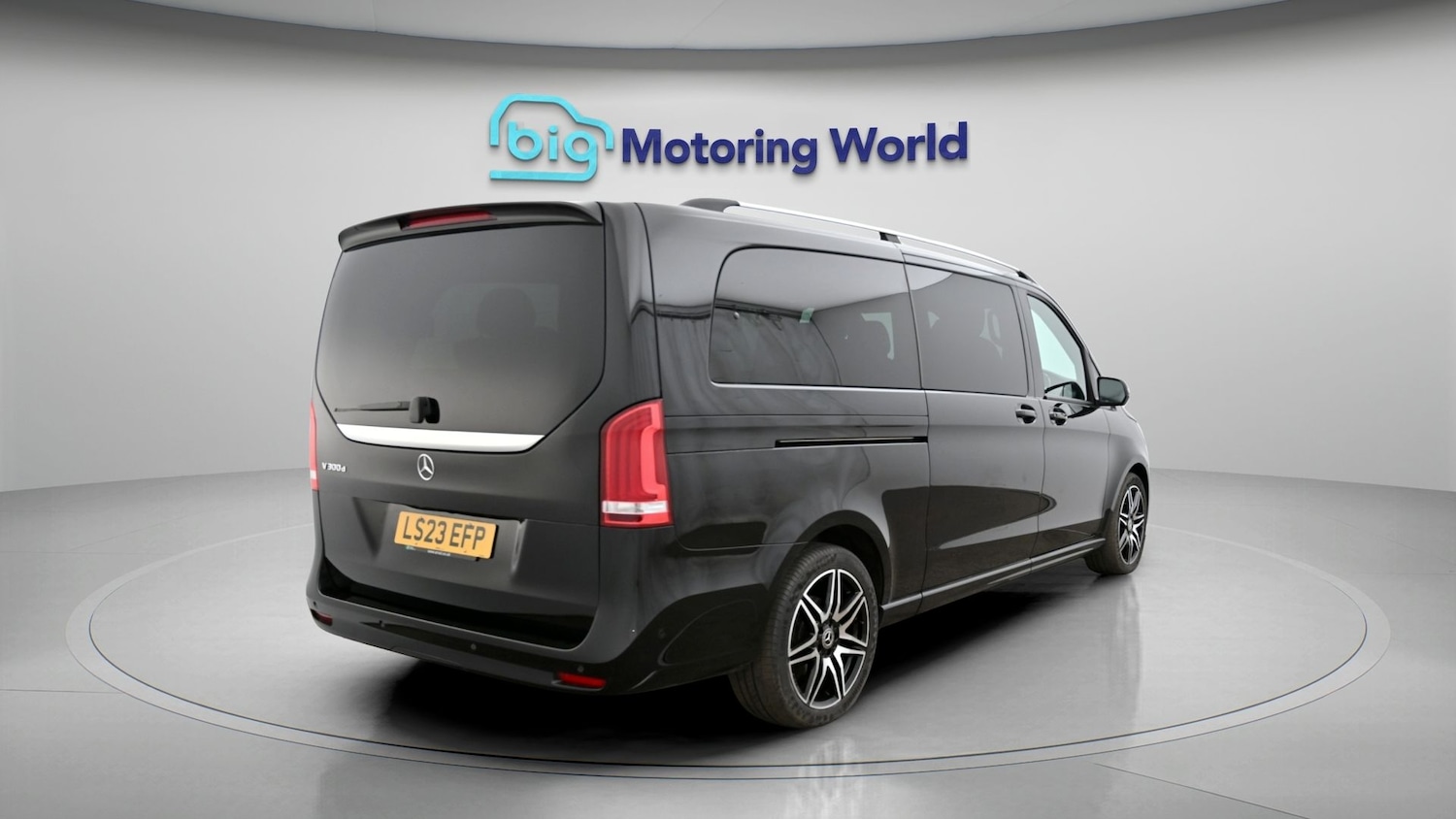 Used Mercedes-Benz V-Class 2023 for sale - 78027589: Photo 7