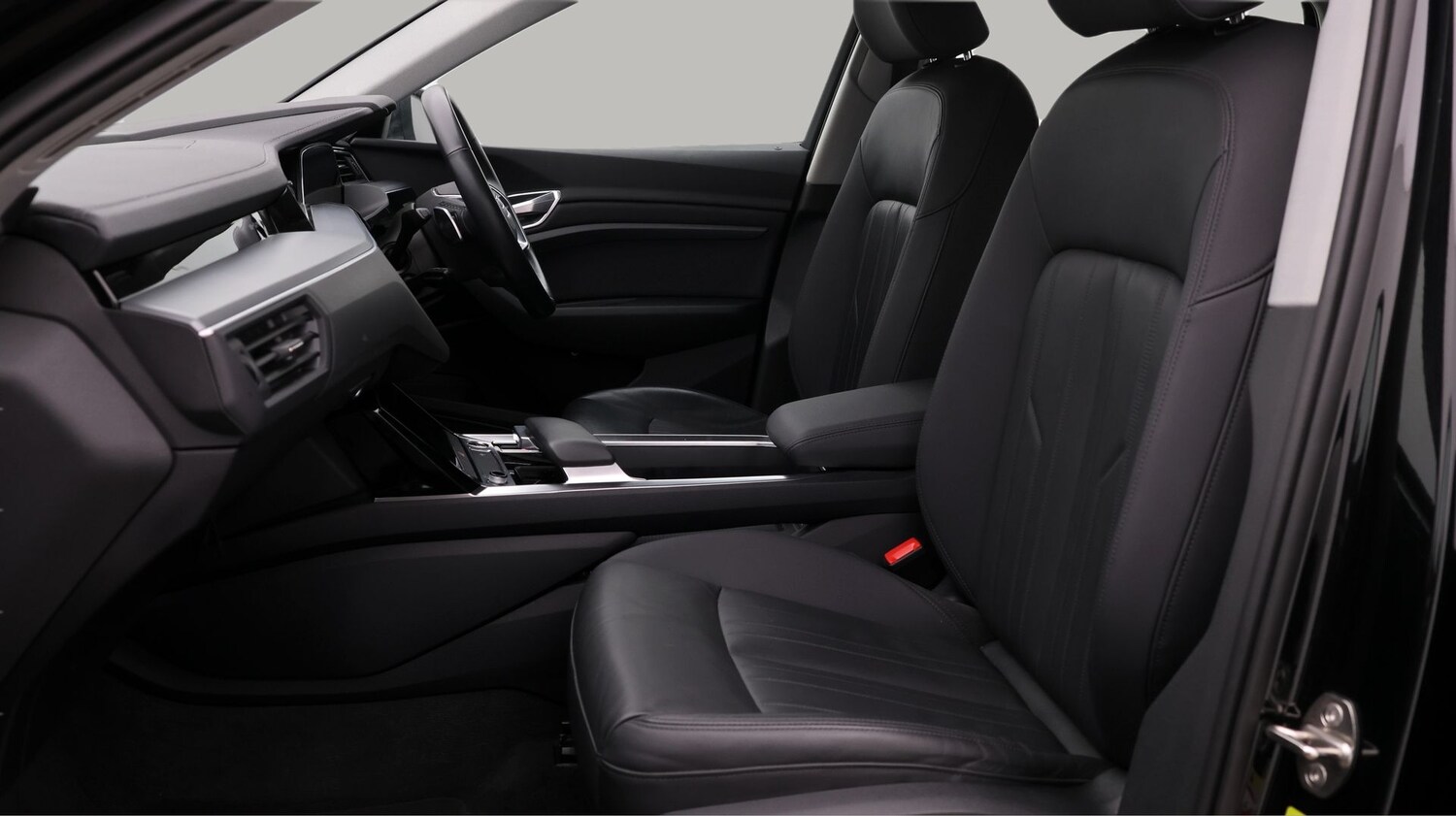 Used Audi e-tron 2021 for sale - 77700959: Photo 14