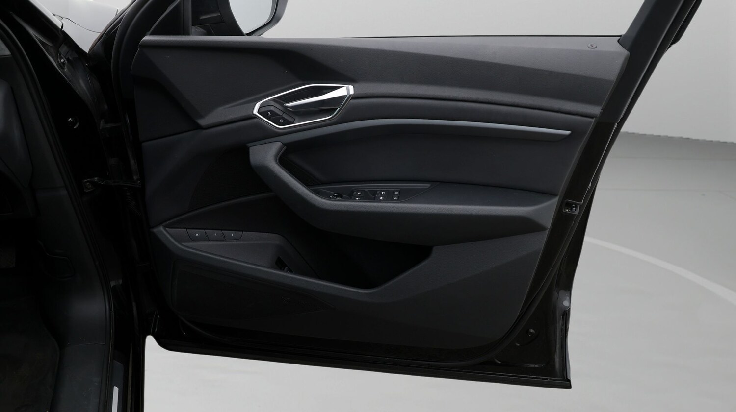 Used Audi e-tron 2021 for sale - 77700959: Photo 15