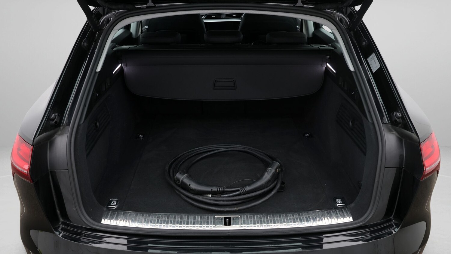 Used Audi e-tron 2021 for sale - 77700959: Photo 17