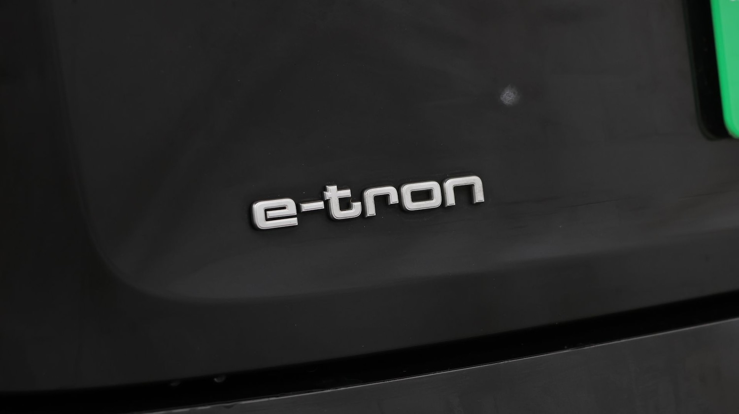 Used Audi e-tron 2021 for sale - 77700959: Photo 21