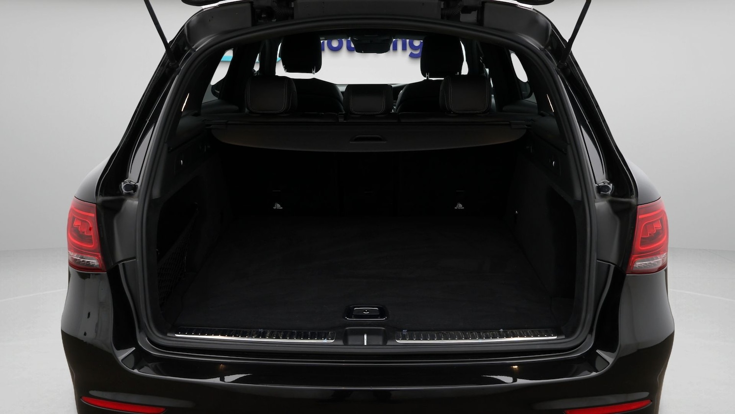 Used Mercedes-Benz GLC 2020 for sale - 77616945: Photo 17