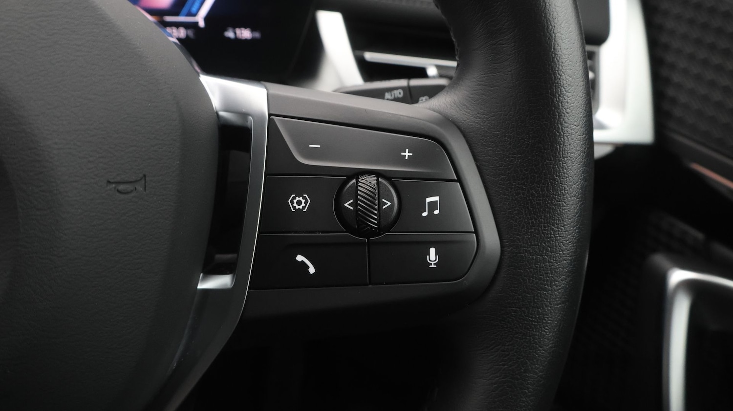 Used BMW iX1 2023 for sale - 76814856: Photo 25