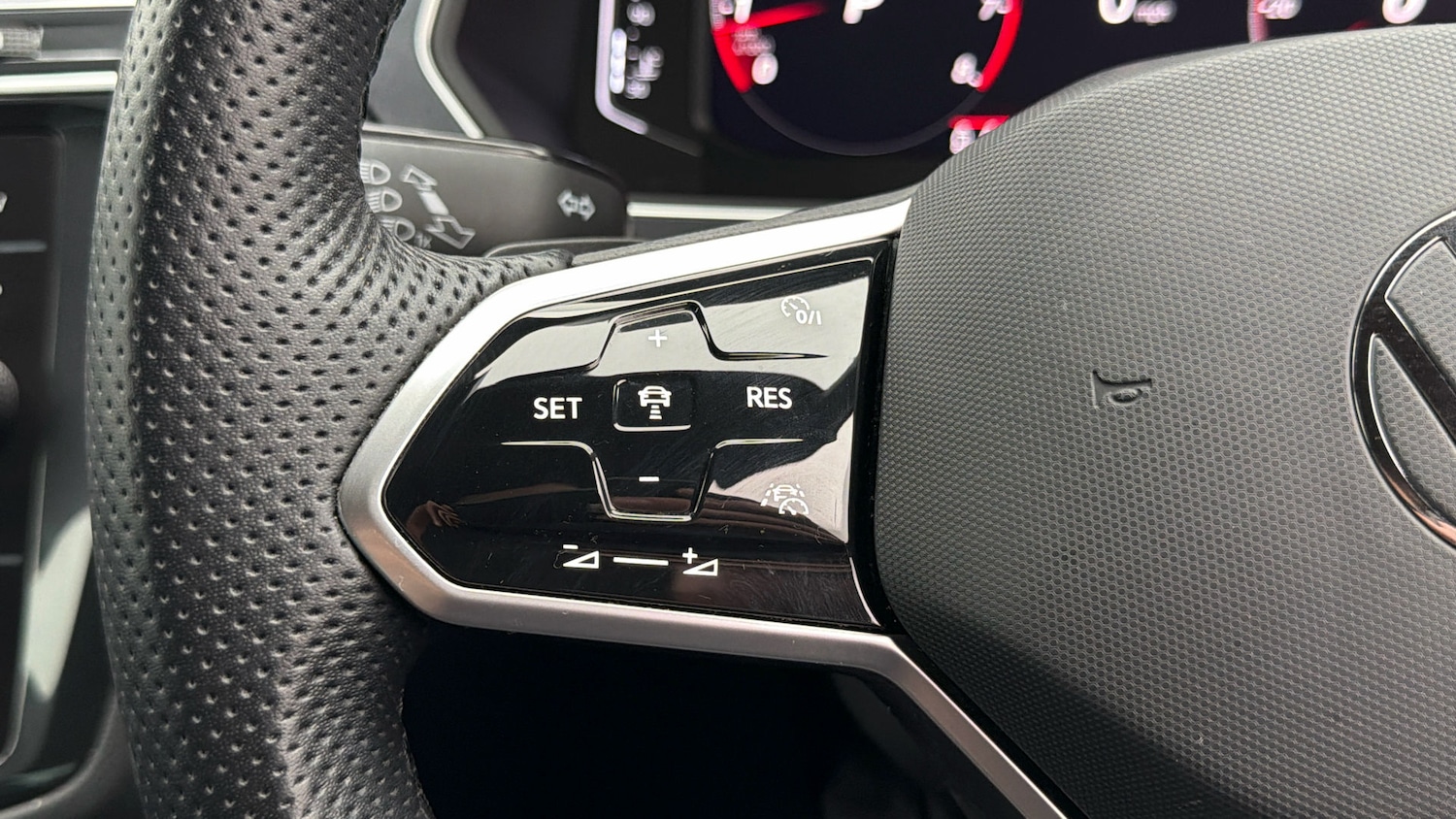 Used Volkswagen Tiguan 2023 for sale - 78123856: Photo 22