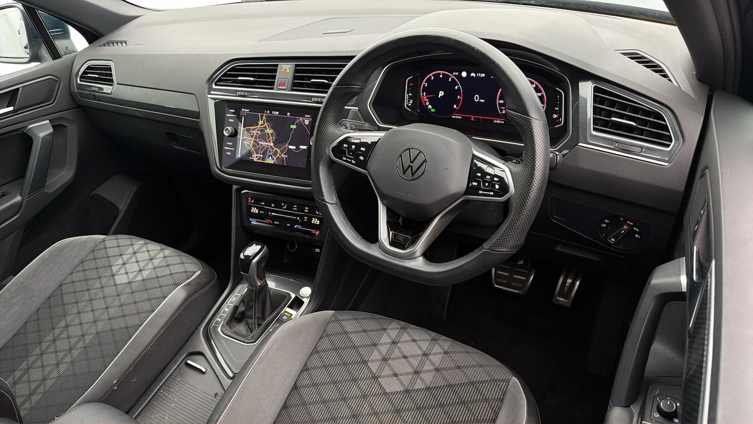 Used Volkswagen Tiguan 2023 for sale - 78123856: Photo 9