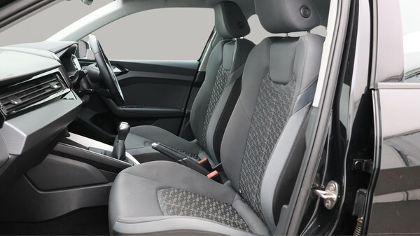Used Audi A1 2021 for sale - 76336835: Photo 15