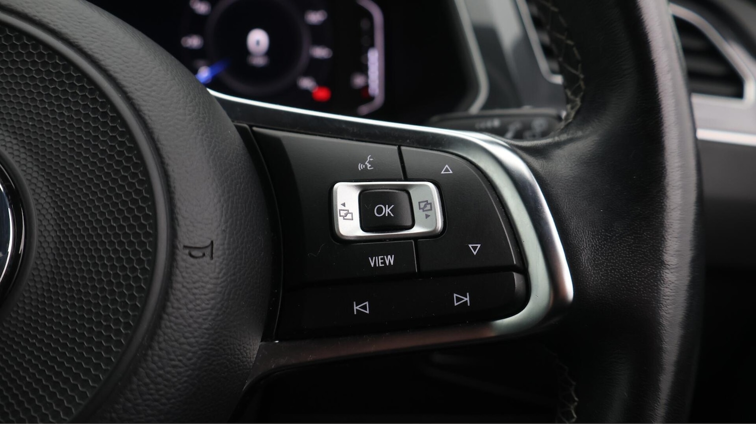 Used Volkswagen Tiguan 2020 for sale - 76349360: Photo 27