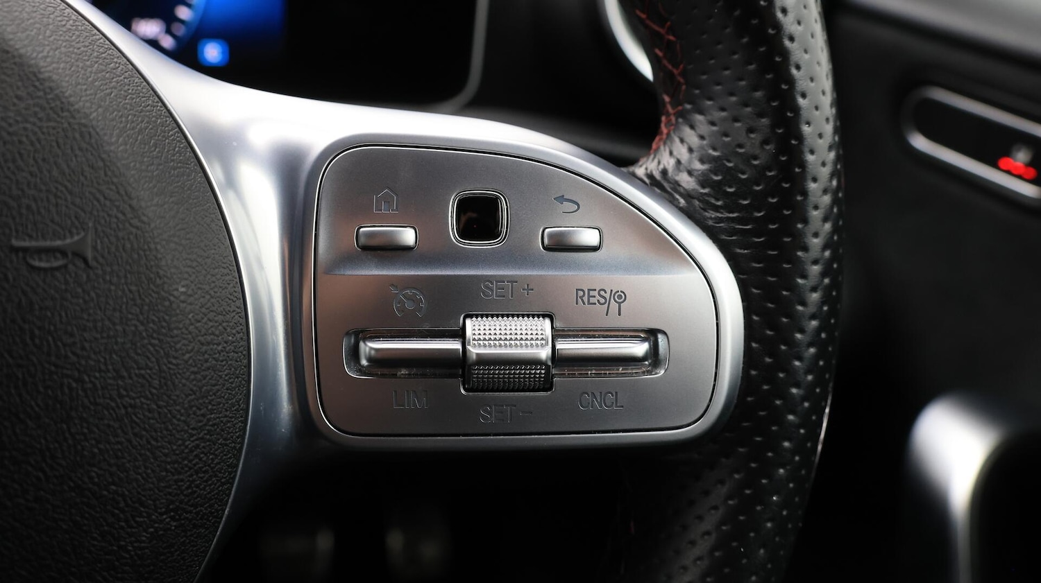 Used Mercedes-Benz A-Class 2020 for sale - 76380983: Photo 24