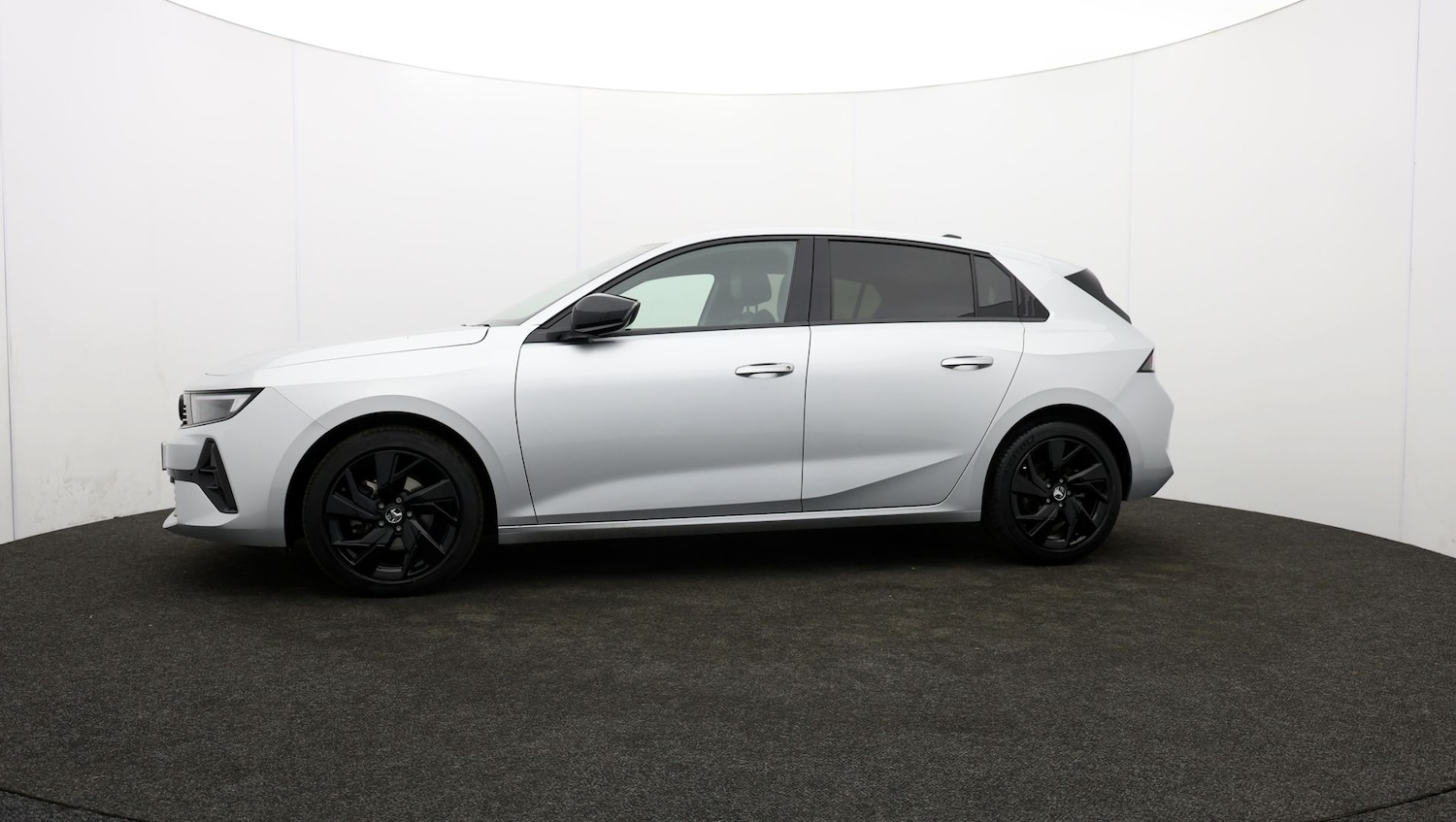 Used Vauxhall Astra 2024 for sale - 76811969: Photo 61