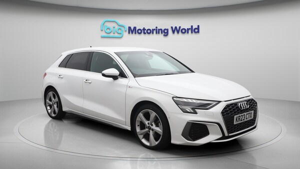 Used Audi A3 2023 for sale - 76151751: Photo 2