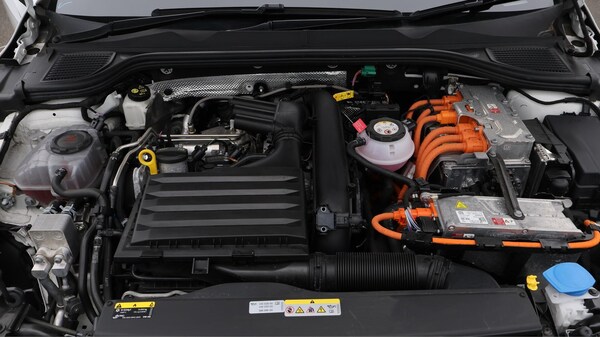 Used Volkswagen Golf 2024 for sale - 75589373: Photo 20