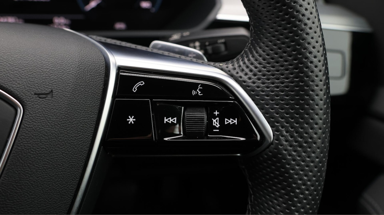 Used Audi e-tron 2022 for sale - 76380896: Photo 25