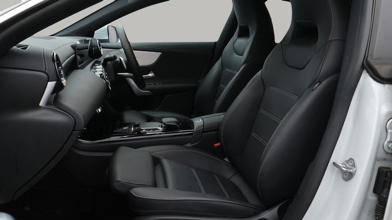 Used Mercedes-Benz CLA 2020 for sale - 76085349: Photo 21
