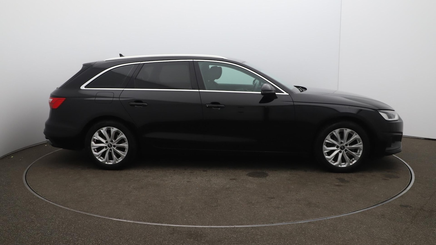 Used Audi A4 Avant 2021 for sale - 76152562: Photo 38