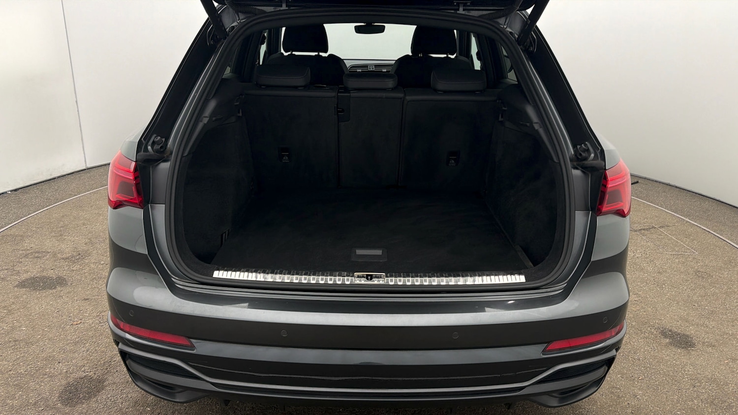 Used Audi Q3 2022 for sale - 77829609: Photo 16