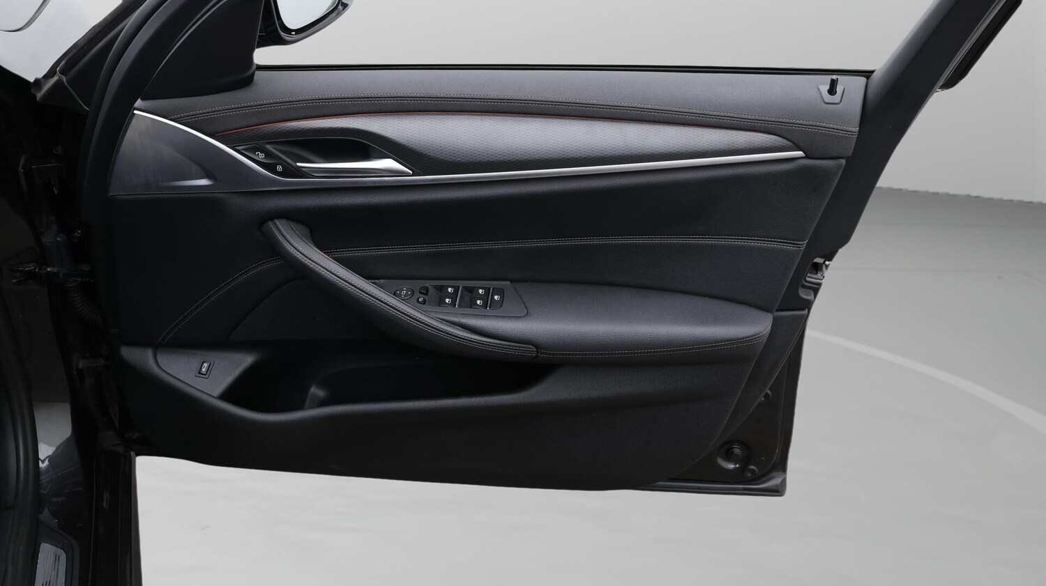 Used BMW 5 Series 2022 for sale - 76714933: Photo 16