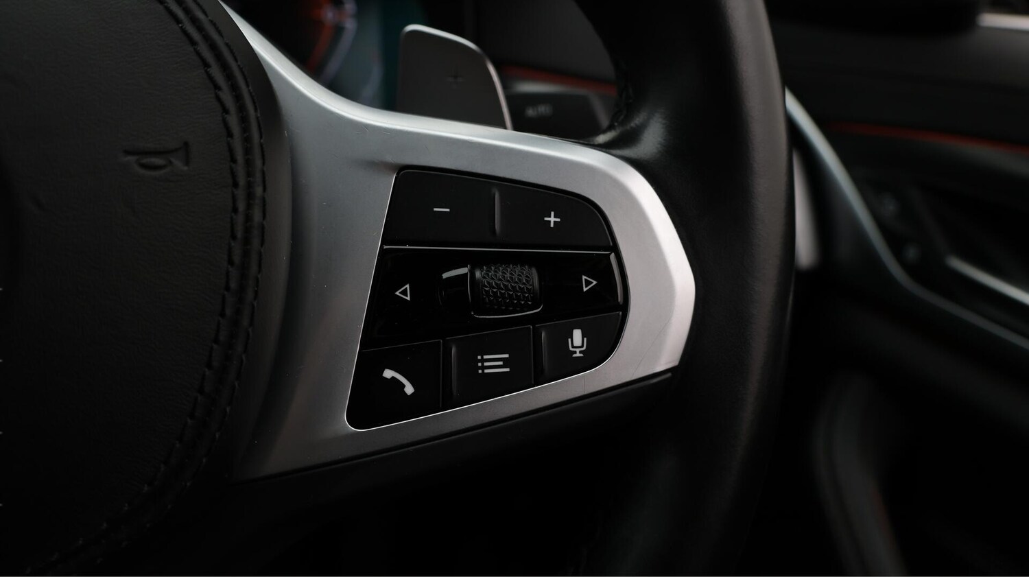 Used BMW 5 Series 2022 for sale - 76714933: Photo 25