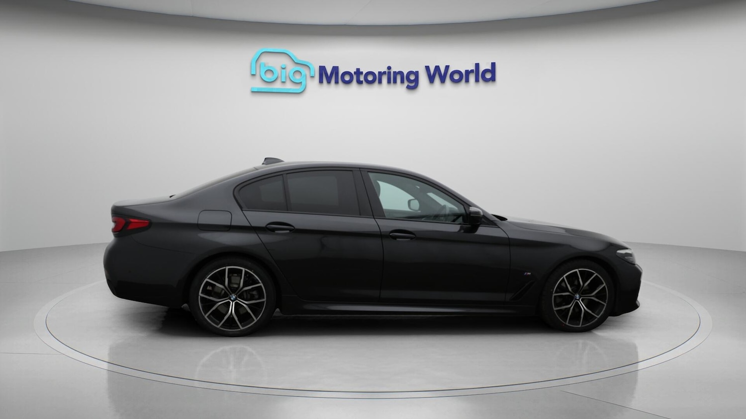 Used BMW 5 Series 2022 for sale - 76714933: Photo 9