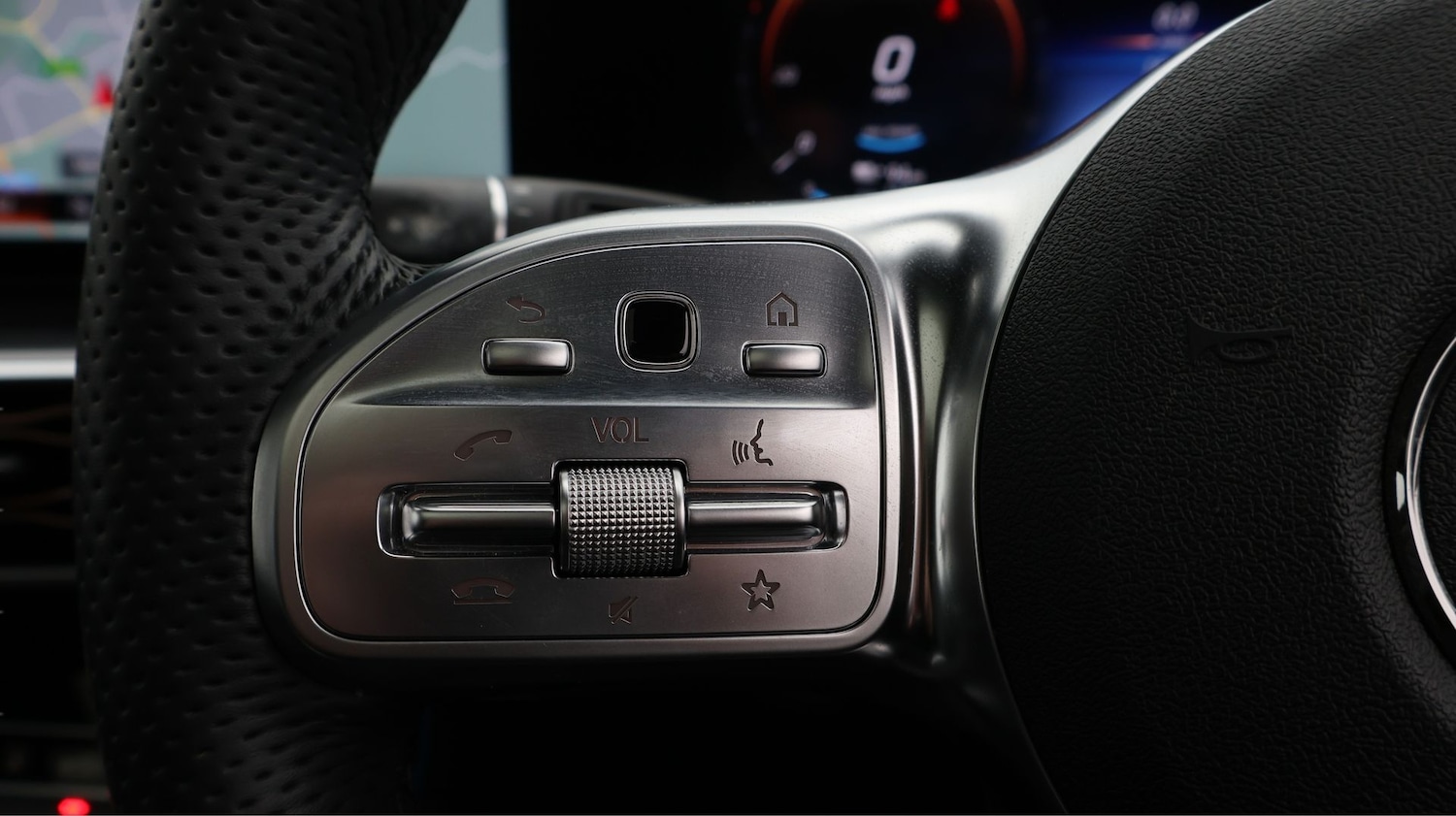 Used Mercedes-Benz EQC 2022 for sale - 77663258: Photo 28