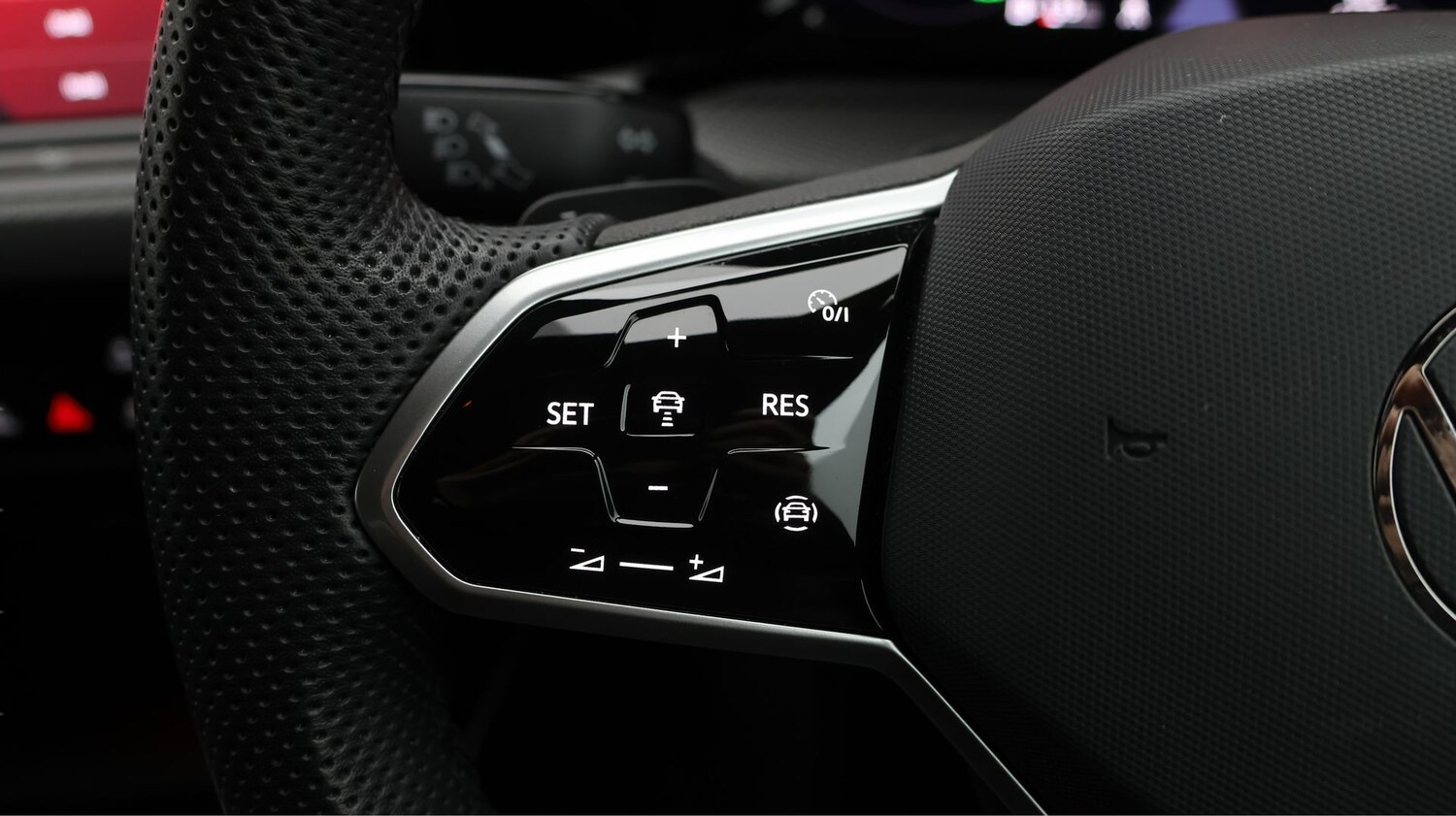 Used Volkswagen Golf 2024 for sale - 77760393: Photo 21