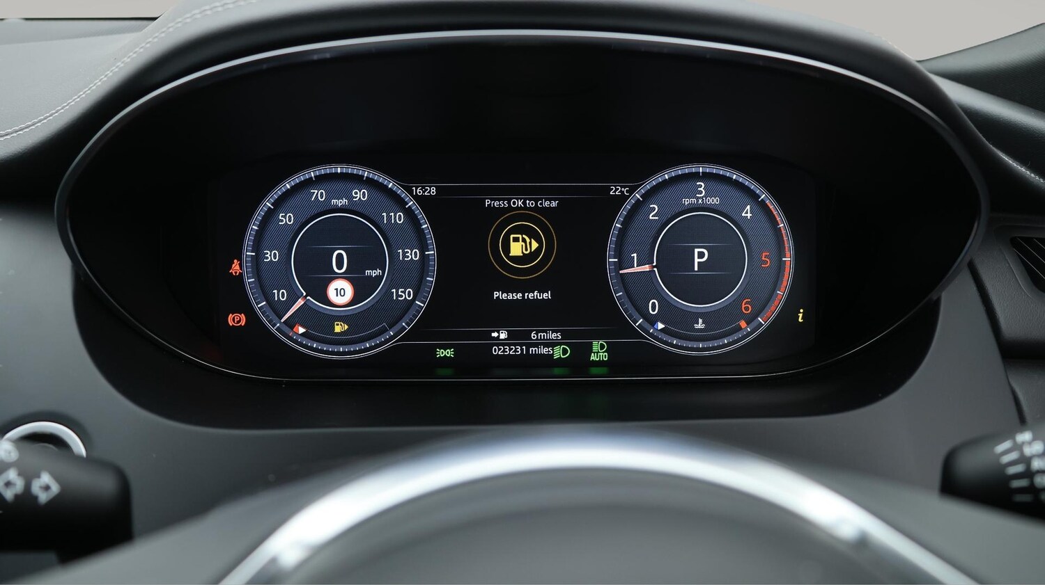 Used Jaguar E-Pace 2020 for sale - 76701607: Photo 13