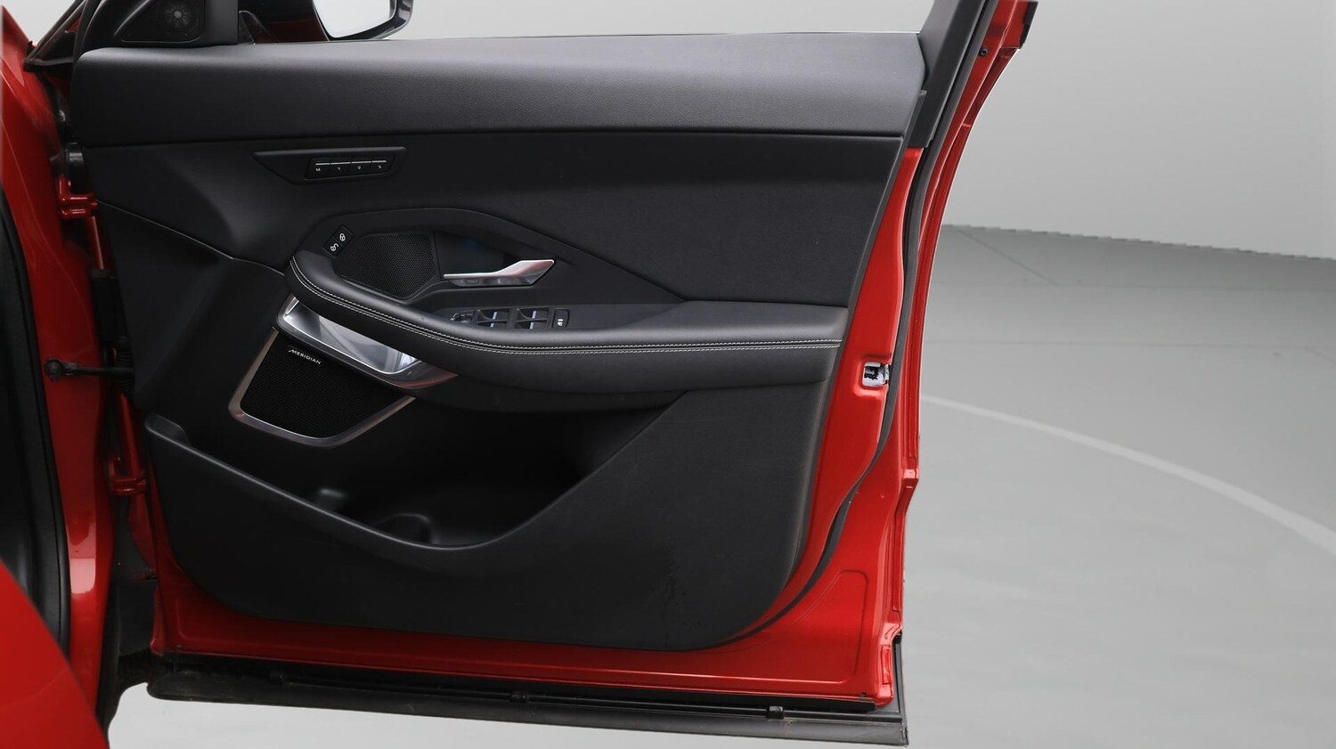 Used Jaguar E-Pace 2020 for sale - 76701607: Photo 23